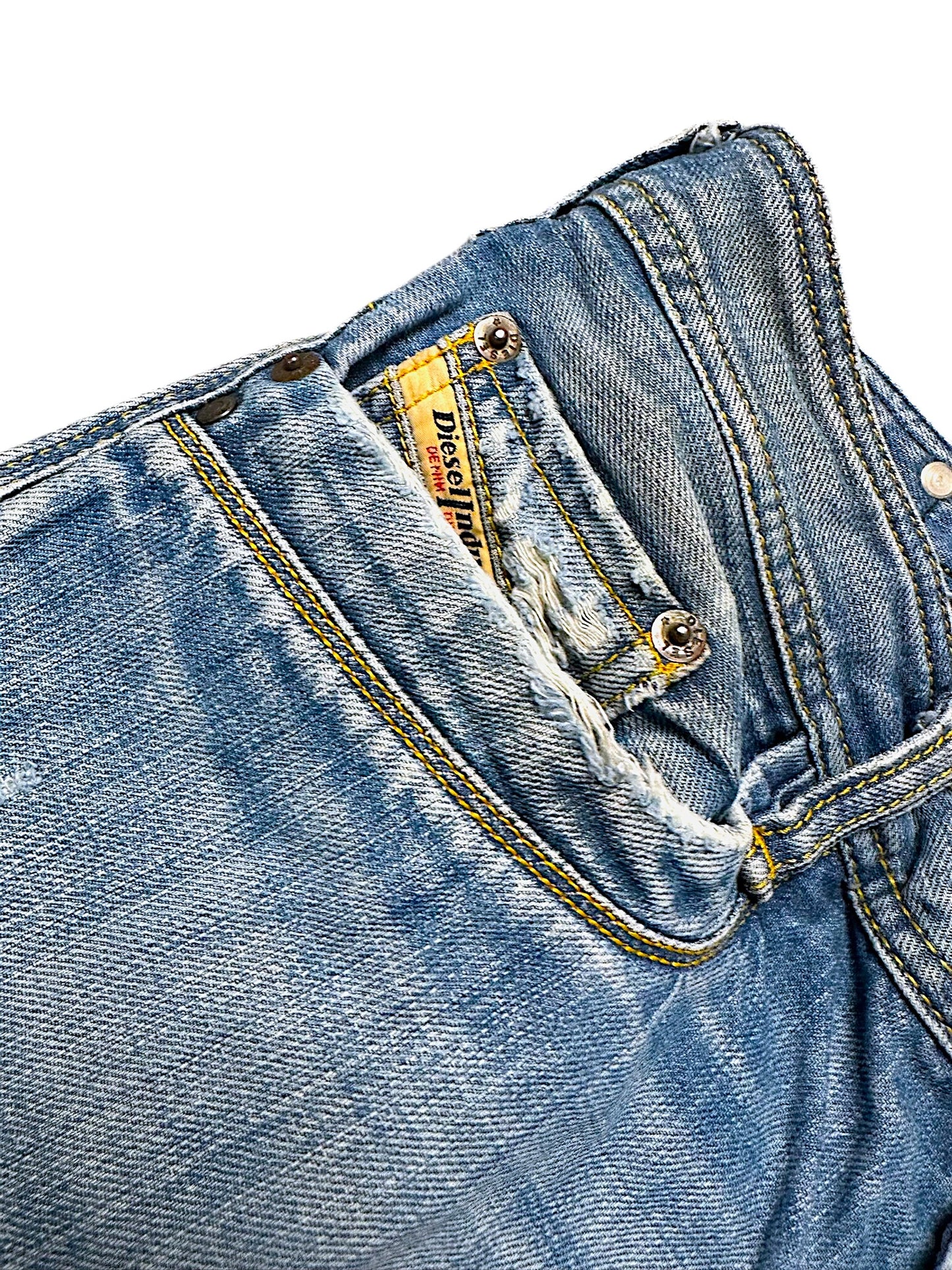 Vintage Diesel Y2K Straight Leg Jeans (M)