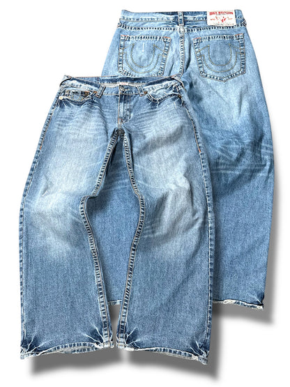 Vintage True Religion Baggy Jeans (XL)