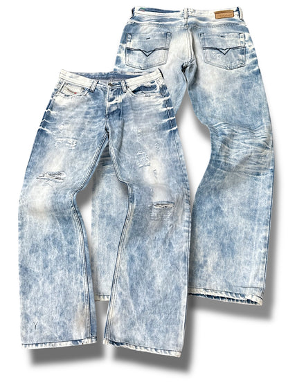 Vintage Diesel Y2K Straight Leg Jeans (M)
