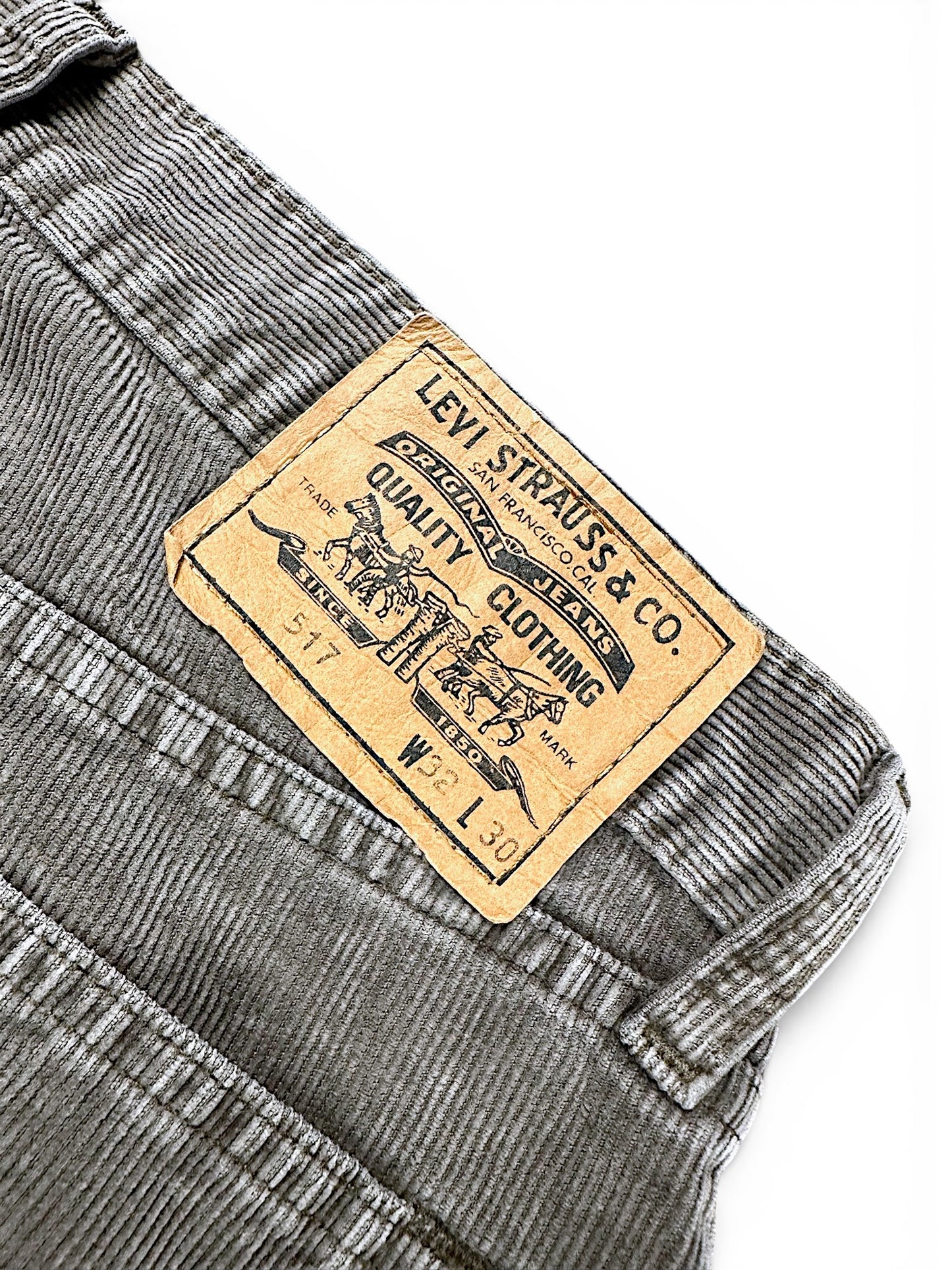 Vintage Levi’s Baggy Jeans (S)