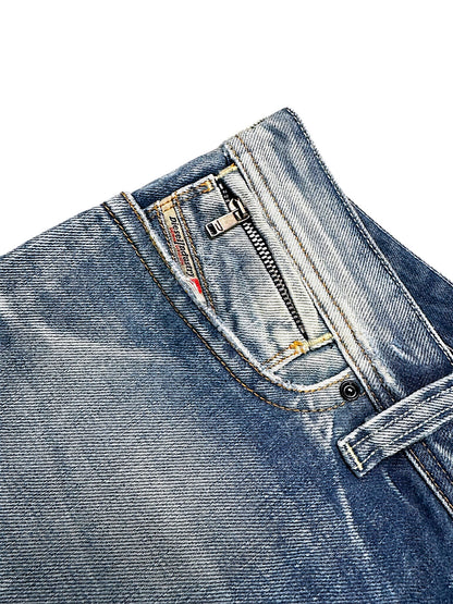 Vintage Diesel Y2K Straight Leg Jeans „Rayan“ (L)