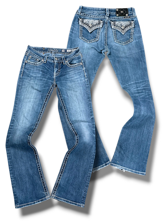 Vintage Miss Me Y2K Low Waist Bootcut / Flared Damenjeans (L)