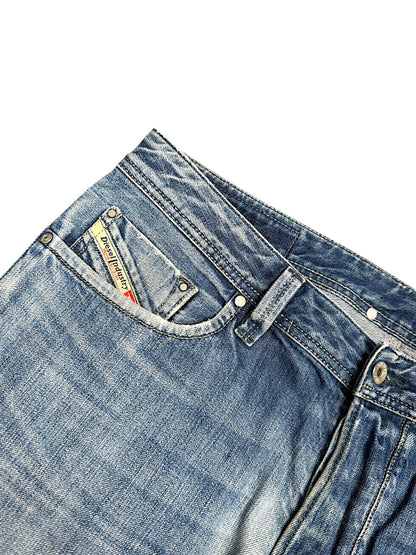 Vintage Diesel straight leg Jeans (M)