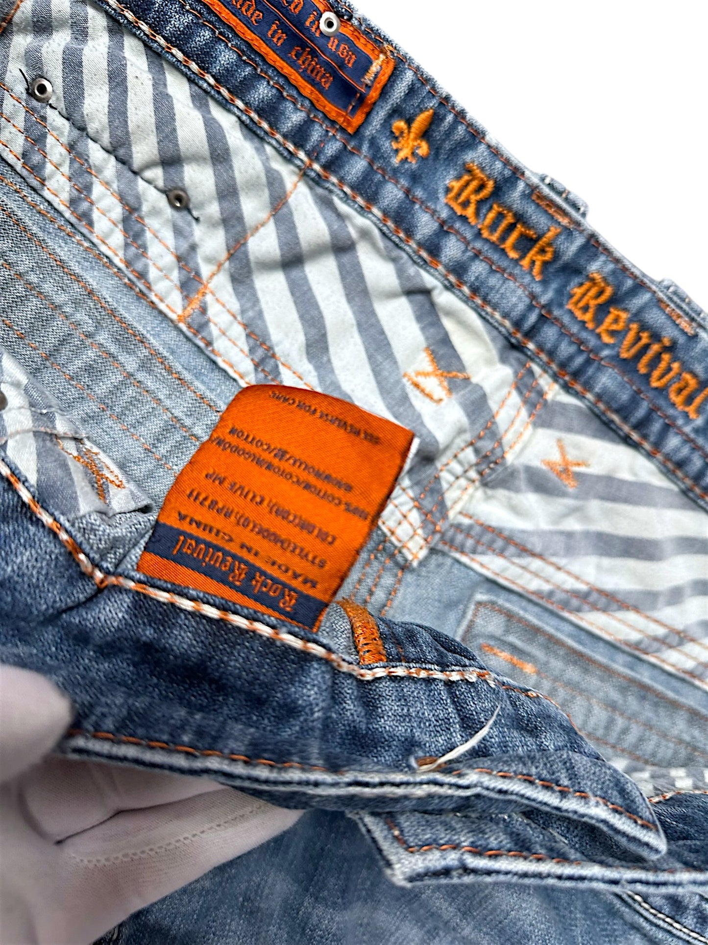 Vintage Rock Revival Y2K Baggy Jeans (XXL)
