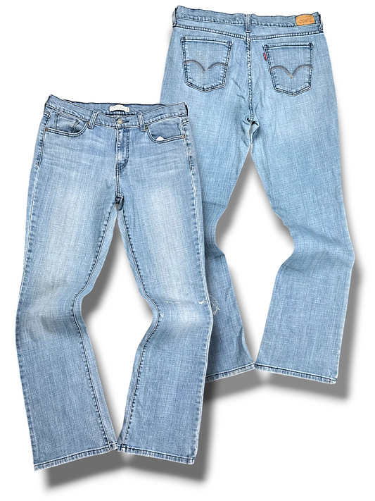 Vintage Levi’s bootcut Damenjeans „515 BOOT CUT“ (L)