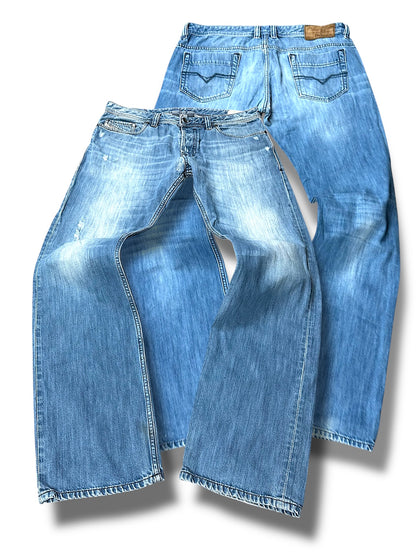 Vintage Diesel Straight Leg Jeans (L)