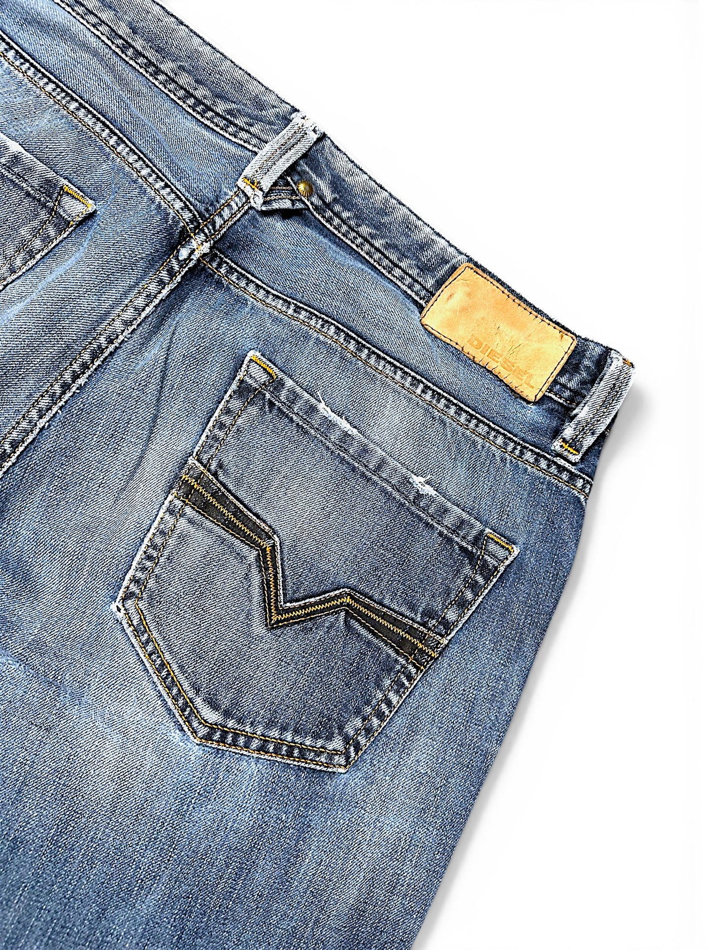 Vintage Diesel Y2K Baggy Jeans (XL)