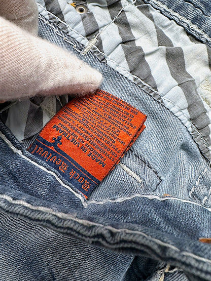 Vintage Rock Revival Y2K Baggy Jeans (L)