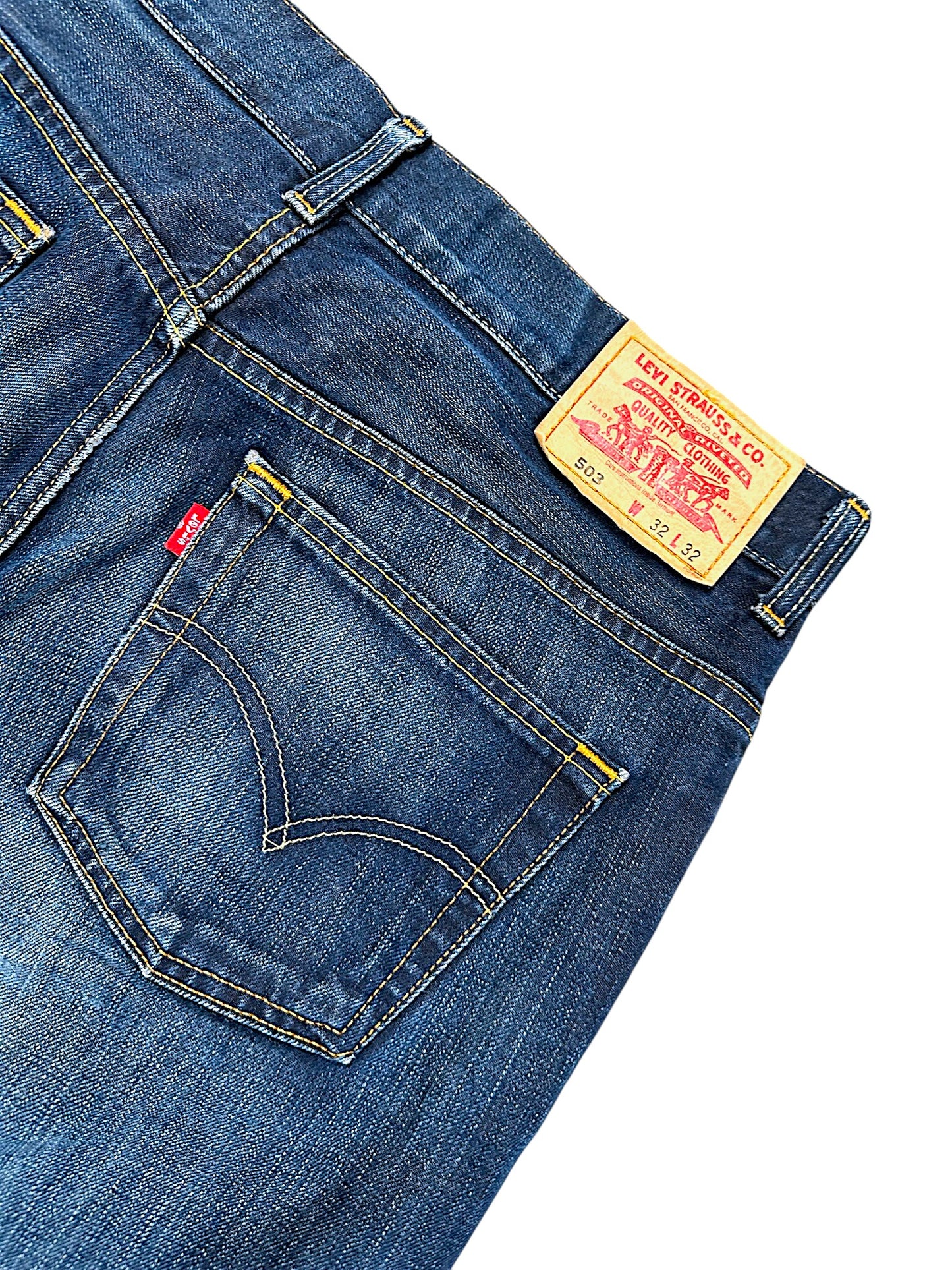 Vintage Levi’s Y2K Baggy Jeans (M)