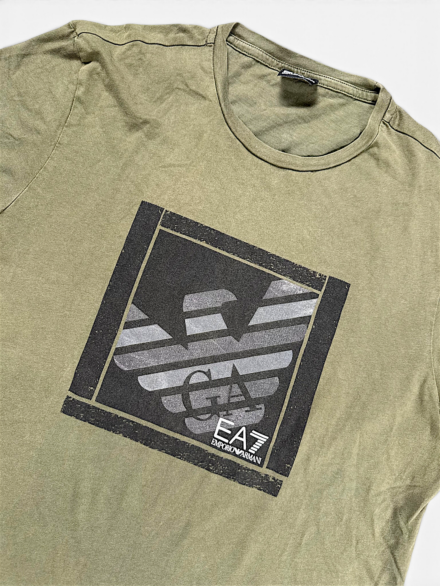 Vintage Armani Y2K T-Shirt (M)
