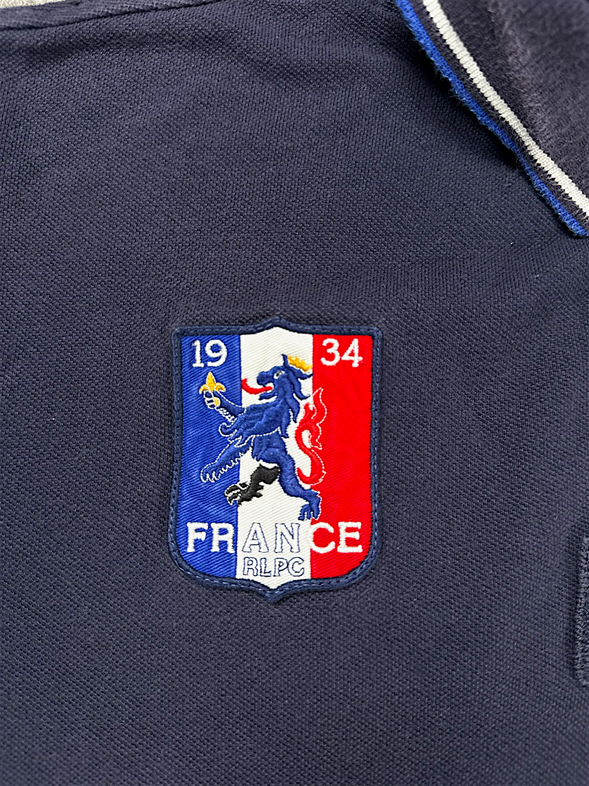 Vintage Ralph Lauren Y2K „France“ Polo (L)