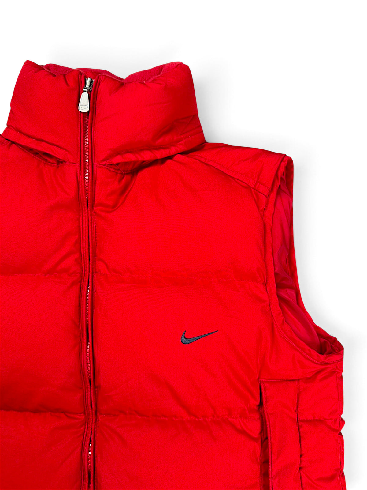 Vintage Nike Y2K Daunenweste (S) – Detailaufnahme 1