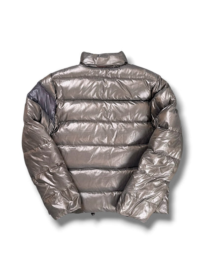 Vintage Armani Teen Pufferjacke (S) – Rückansicht