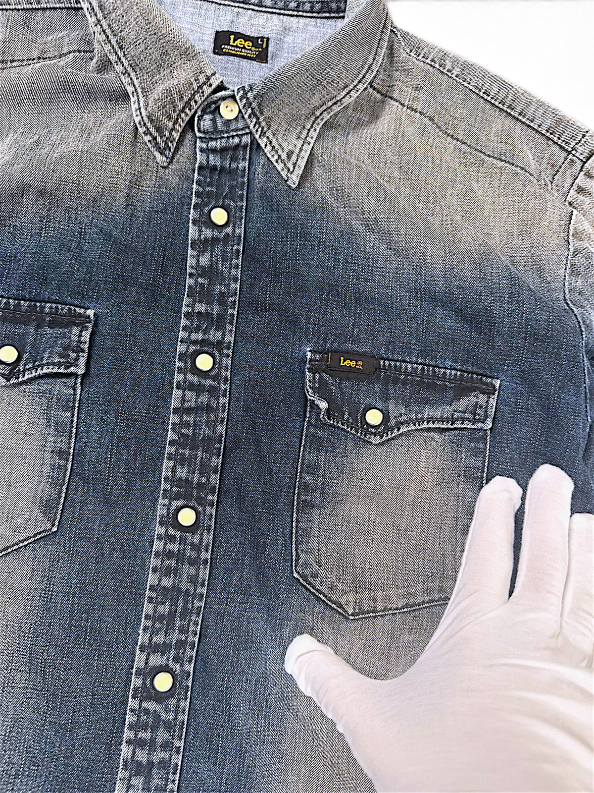 Vintage Lee Y2K Jeanshemd (L) – Detailaufnahme 1