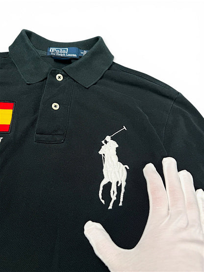 Vintage Ralph Lauren Y2K „Spain“ Langarm-Polo (M) – Detailaufnahme 1