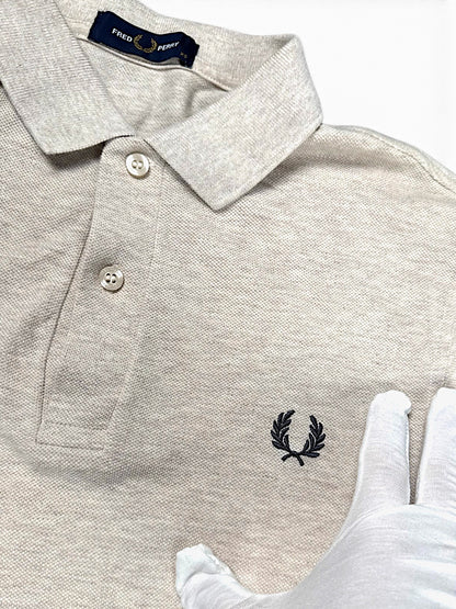Vintage Fred Perry Langarm-Polo (M) – Detailaufnahme 1