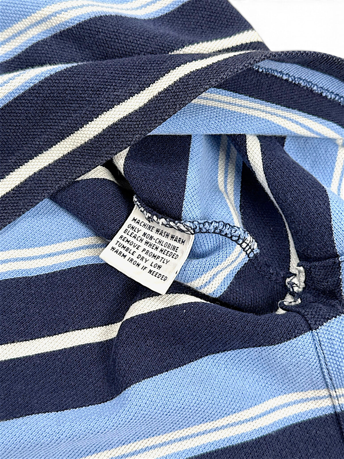 Vintage Ralph Lauren Y2K Polo (M) – Detailaufnahme 3