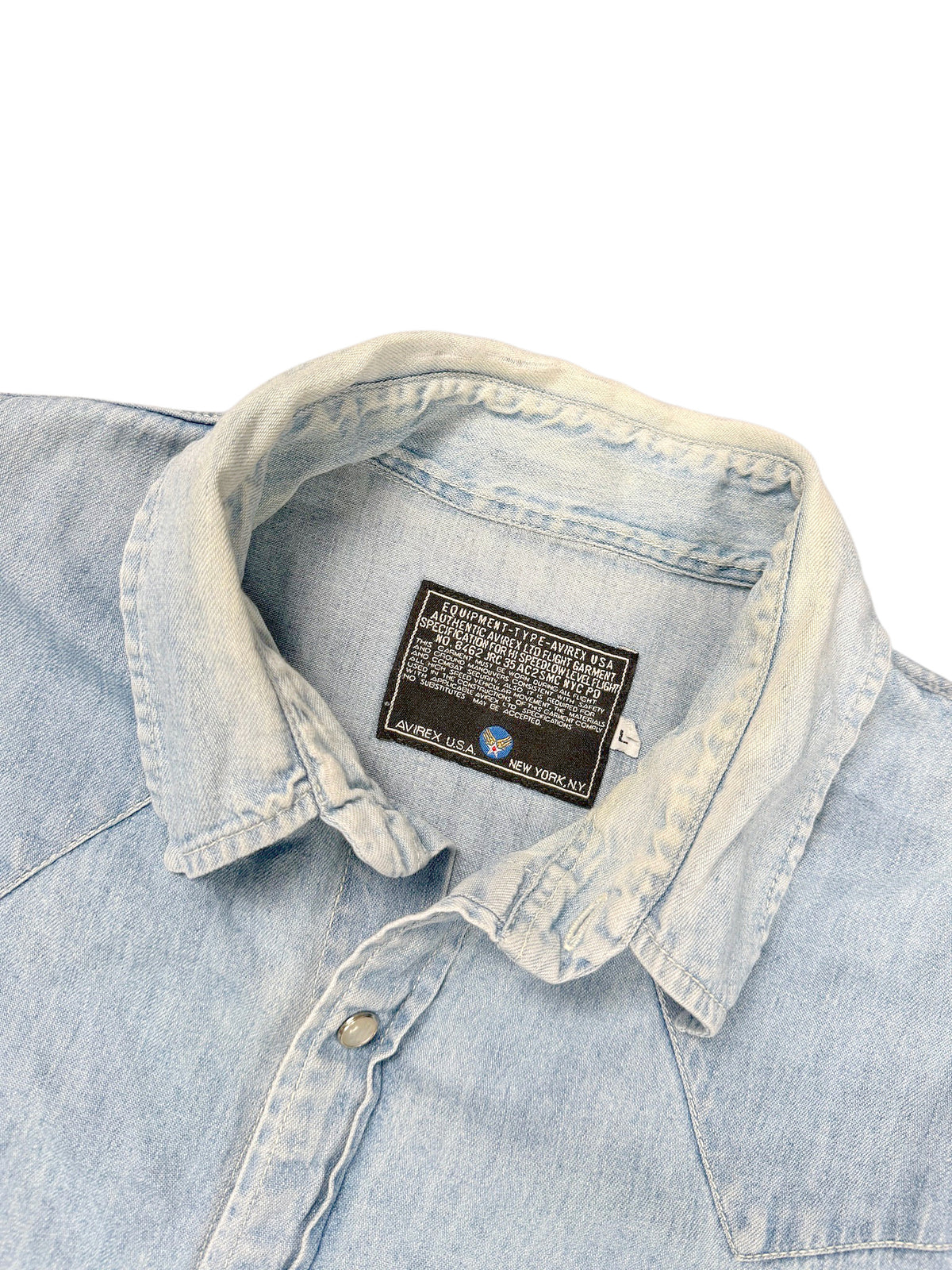 Vintage Avirex Jeanshemd (XL) – Detailaufnahme 2