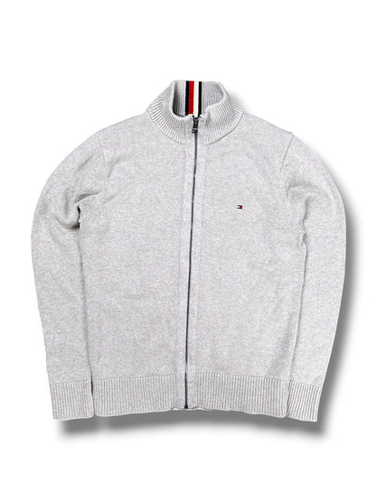 Vintage Tommy Hilfiger Zip-Pullover (L) – Vorderansicht geschlossen