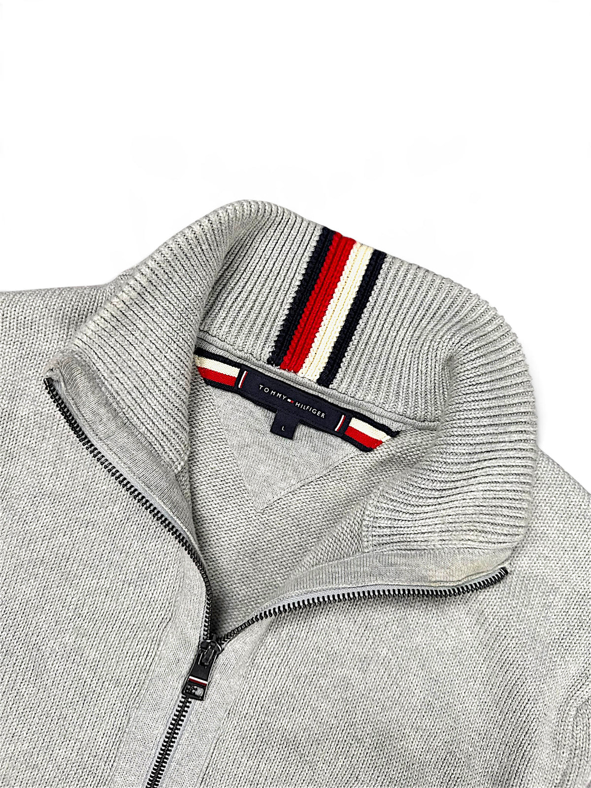 Vintage Tommy Hilfiger Zip-Pullover (L) – Detailaufnahme 3