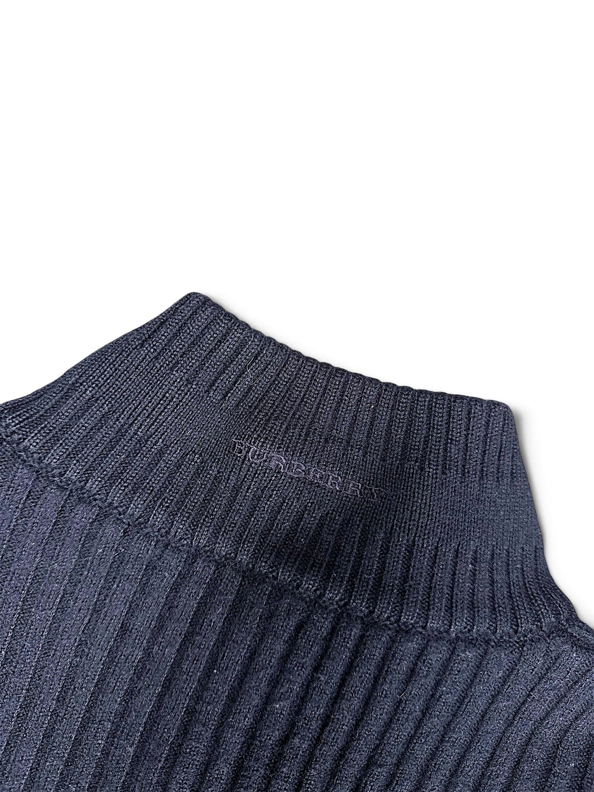 Vintage Burberry Y2K Strickpullover mit Kragen (S) – Detailaufnahme 2